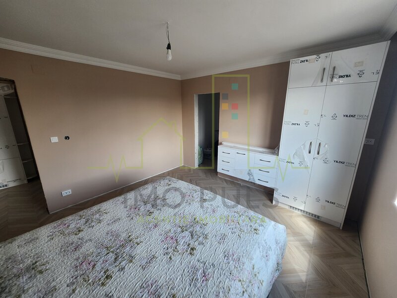 Timis  Casa individuala. 660 Teren. Ghiroda. Carport.